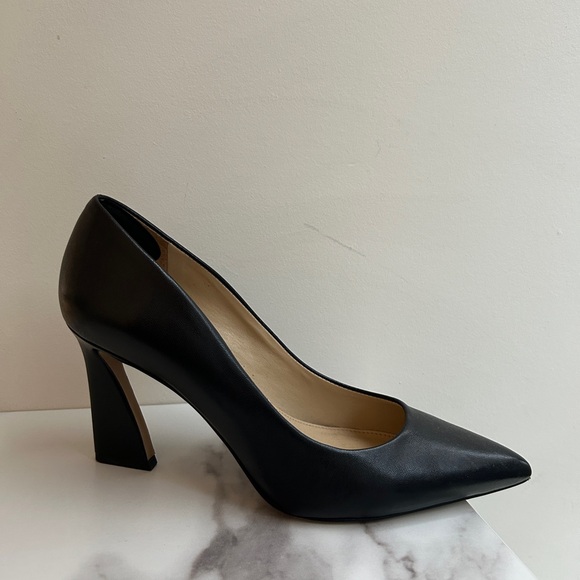 Vince Camuto Thanley Black Women's Pumps - Picture 4 of 7